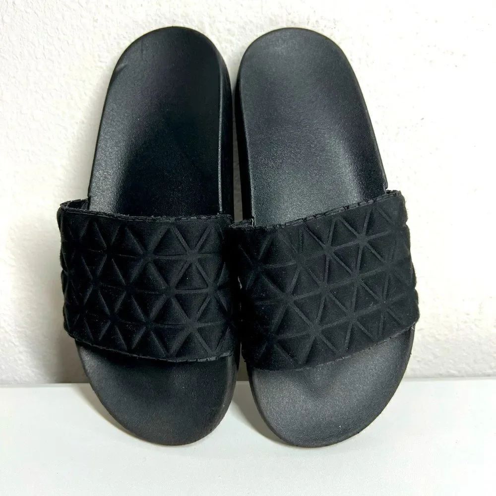 Ladies' Casual Fashionable Diamond Patterned Slippers Comfy Flip Flops Size 7